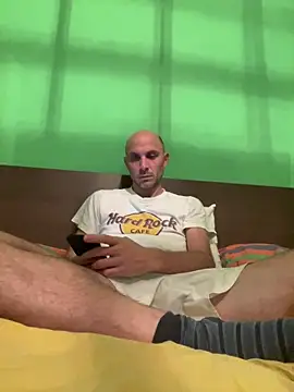 Snapshot of tubfunaske chatting on October 29, 2025, 6:53 pm tubfunaske online show from October 29, 2025, 6:53 pm