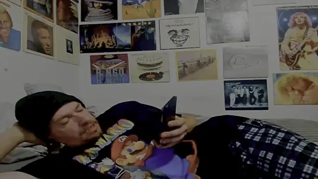 cloudyystar666 online show from November 28, 2025, 6:05 am