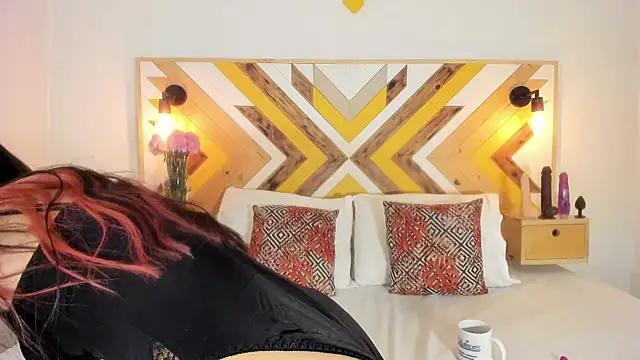 NicoleHaley online show from February 22, 2025, 2:52 pm