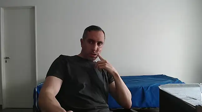 Snapshot of HELL_FIRE chatting on December 2, 2024, 11:45 am HELL FIRE online show from December 2, 2024, 11:45 am