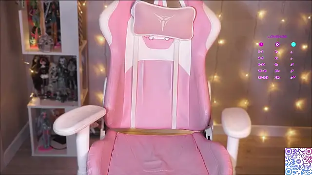 hikmurr online show from November 3, 2025, 8:43 pm