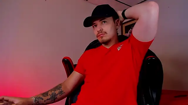 Snapshot of james_connor2 chatting on February 16, 2025, 2:21 pm james connor2 online show from February 16, 2025, 2:21 pm