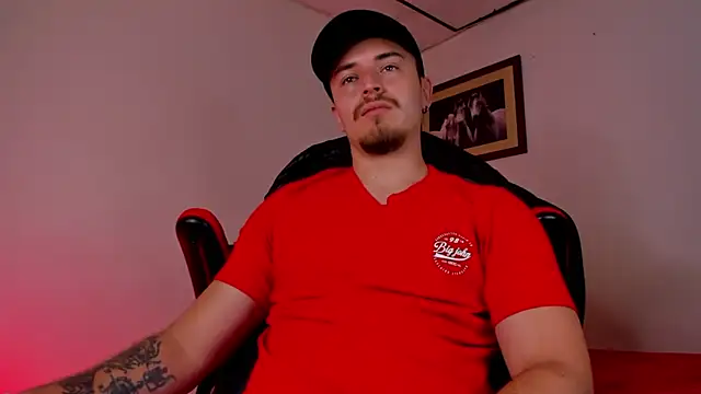 Snapshot of james_connor2 chatting on February 16, 2025, 5:26 pm james connor2 online show from February 16, 2025, 5:26 pm