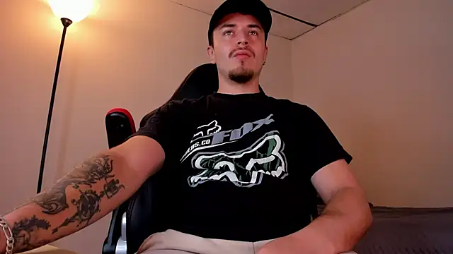 Snapshot of james_connor2 chatting on March 9, 2025, 3:38 pm james connor2 online show from March 9, 2025, 3:38 pm