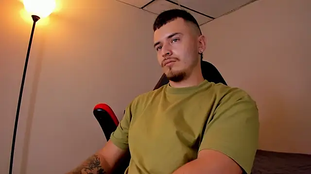 Snapshot of james_connor2 chatting on March 12, 2025, 7:06 pm james connor2 online show from March 12, 2025, 7:06 pm