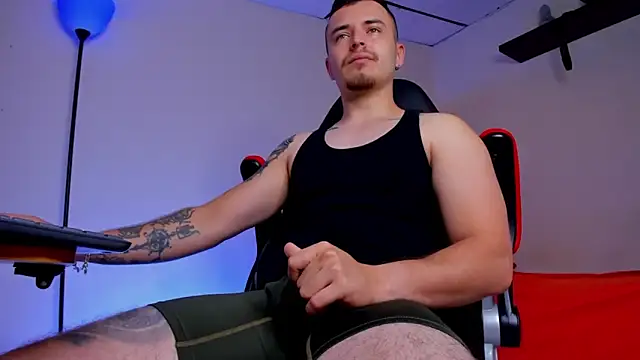 Snapshot of james_connor2 chatting on September 25, 2025, 5:16 pm james connor2 online show from September 25, 2025, 5:16 pm