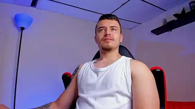 Snapshot of james_connor2 chatting on October 5, 2025, 3:10 pm james connor2 online show from October 5, 2025, 3:10 pm