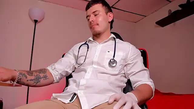 Snapshot of james_connor2 chatting on October 15, 2025, 7:47 pm james connor2 online show from October 15, 2025, 7:47 pm