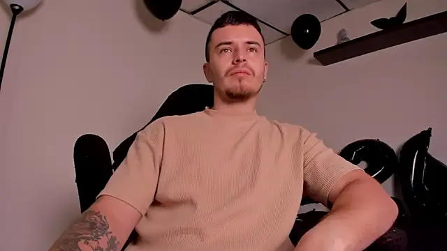 Snapshot of james_connor2 chatting on November 25, 2025, 6:52 pm james connor2 online show from November 25, 2025, 6:52 pm