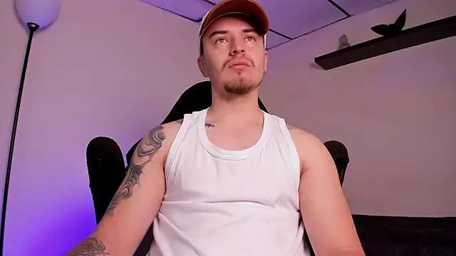 Snapshot of james_connor2 chatting on November 30, 2025, 2:54 pm james connor2 online show from November 30, 2025, 2:54 pm