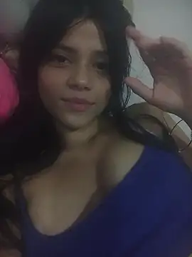 Snapshot of klaristote chatting on October 24, 2025, 2:52 am klaristote online show from October 24, 2025, 2:52 am