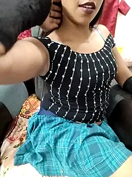 sexy-mohini online show from November 5, 2025, 5:46 pm