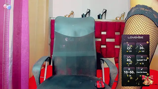 Snapshot of dirtycock2002 chatting on December 12, 2024, 11:40 am dirtycock2002 online show from December 12, 2024, 11:40 am