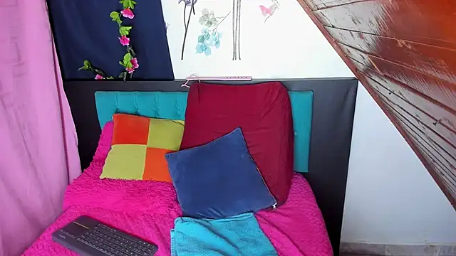 scarrlett40 online show from March 4, 2025, 7:08 am