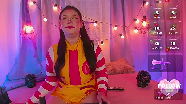 Wild lilhy online show from October 31, 2025, 9:27 pm