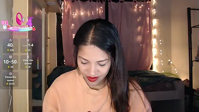 makennaa  online show from October 9, 2025, 10:24 am