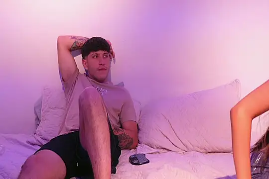 Snapshot of Nicky_and_Blake chatting on January 31, 2025, 10:42 pm Nicky and Blake online show from January 31, 2025, 10:42 pm