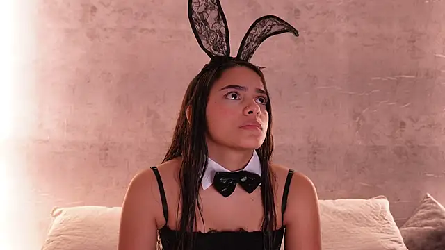 Snapshot of Nicky_and_Blake chatting on October 31, 2025, 8:54 pm Nicky and Blake online show from October 31, 2025, 8:54 pm