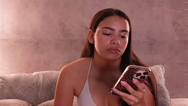 Snapshot of Nicky_and_Blake chatting on November 9, 2025, 5:00 pm Nicky and Blake online show from November 9, 2025, 5:00 pm