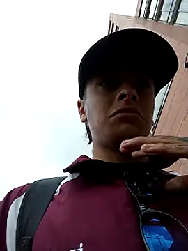 Cuervo maniaco online show from December 12, 2024, 4:32 pm