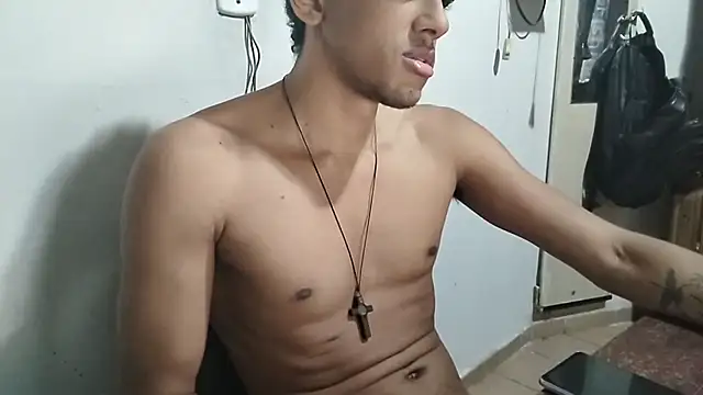 RenziTatte online show from November 5, 2025, 2:11 am