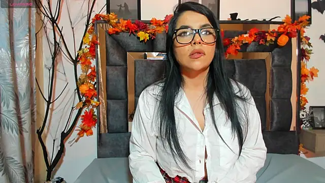 Snapshot of AmbeerBecker chatting on October 28, 2025, 2:04 am AmbeerBecker online show from October 28, 2025, 2:04 am