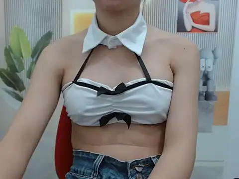 Jikey98 online show from September 27, 2025, 3:28 pm