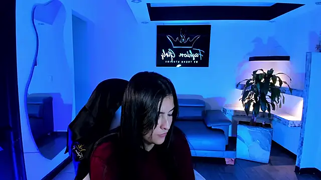 Snapshot of TifanyWhite_ chatting on December 10, 2024, 3:09 am TifanyWhite online show from December 10, 2024, 3:09 am