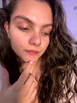 Snapshot of eva_y_marcelo chatting on September 25, 2025, 12:25 am eva y marcelo online show from September 25, 2025, 12:25 am