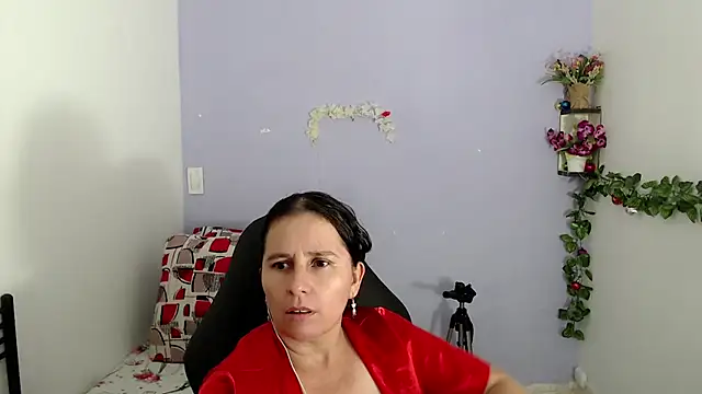 Snapshot of victoria_jones chatting on January 18, 2025, 7:58 pm victoria jones online show from January 18, 2025, 7:58 pm