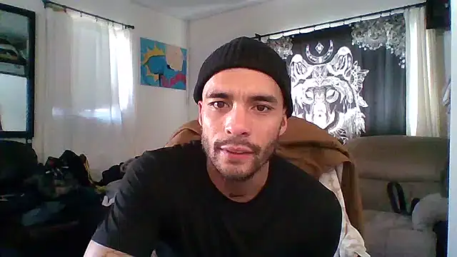 Snapshot of JohnnyDeep187 chatting on December 18, 2024, 10:02 pm JohnnyDeep187 online show from December 18, 2024, 10:02 pm