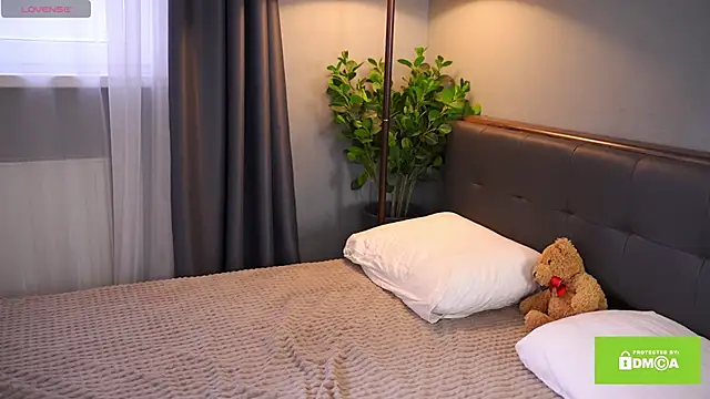 Bellacle online show from February 17, 2025, 1:10 pm