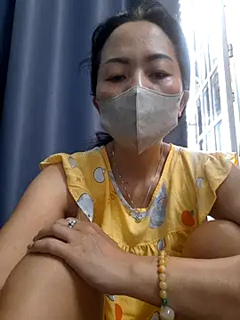 Baby-sexytits18 online show from October 7, 2025, 11:35 pm