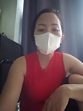 Baby-sexytits18 online show from November 26, 2025, 11:50 pm