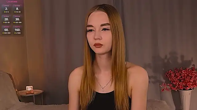 nik0le  online show from September 24, 2025, 11:41 pm