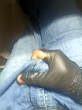 Snapshot of franko1987 chatting on January 6, 2025, 10:24 am franko1987 online show from January 6, 2025, 10:24 am