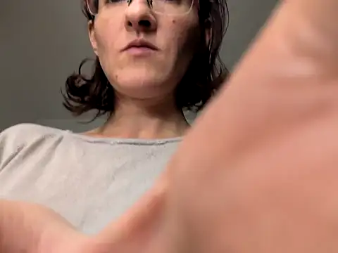 Snapshot of Milky_hairy_mommy chatting on September 27, 2025, 8:47 pm Milky hairy mommy online show from September 27, 2025, 8:47 pm