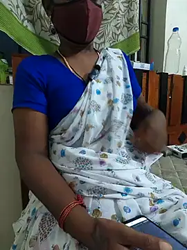 Snapshot of Tamil--Rani chatting on January 27, 2025, 12:58 pm Tamil--Rani online show from January 27, 2025, 12:58 pm