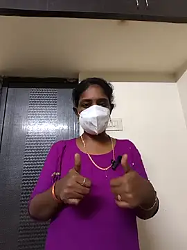 Snapshot of Tamil--Rani chatting on February 3, 2025, 4:41 pm Tamil--Rani online show from February 3, 2025, 4:41 pm