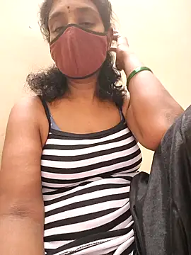 Snapshot of Tamil--Rani chatting on February 23, 2025, 4:35 pm Tamil--Rani online show from February 23, 2025, 4:35 pm