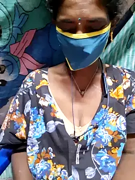 Snapshot of Tamil--Rani chatting on October 15, 2025, 1:22 pm Tamil--Rani online show from October 15, 2025, 1:22 pm