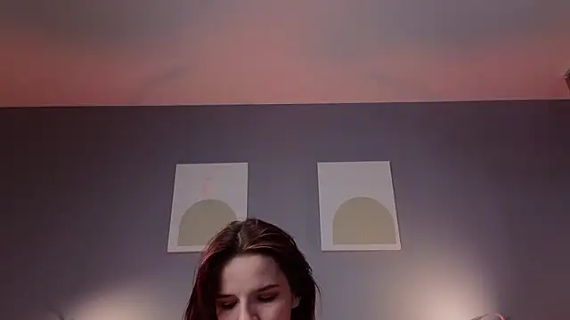 Snapshot of Adelheidd chatting on March 1, 2025, 11:06 am Adelheidd online show from March 1, 2025, 11:06 am