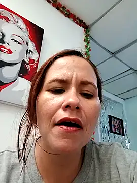 Snapshot of Magica_lorena chatting on March 6, 2025, 2:51 pm Magica lorena online show from March 6, 2025, 2:51 pm