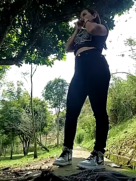 Snapshot of Magica_lorena chatting on March 8, 2025, 7:31 pm Magica lorena online show from March 8, 2025, 7:31 pm