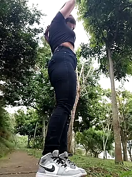 Snapshot of Magica_lorena chatting on March 8, 2025, 10:34 pm Magica lorena online show from March 8, 2025, 10:34 pm