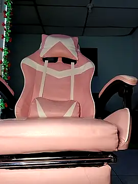 Snapshot of Magica_lorena chatting on March 17, 2025, 11:54 pm Magica lorena online show from March 17, 2025, 11:54 pm