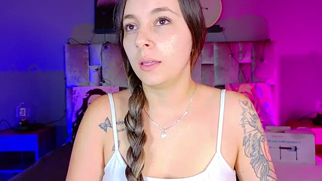 AmbarHills 1 online show from October 29, 2025, 11:34 am