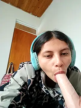 Ivanna Bruner online show from March 14, 2025, 5:57 pm