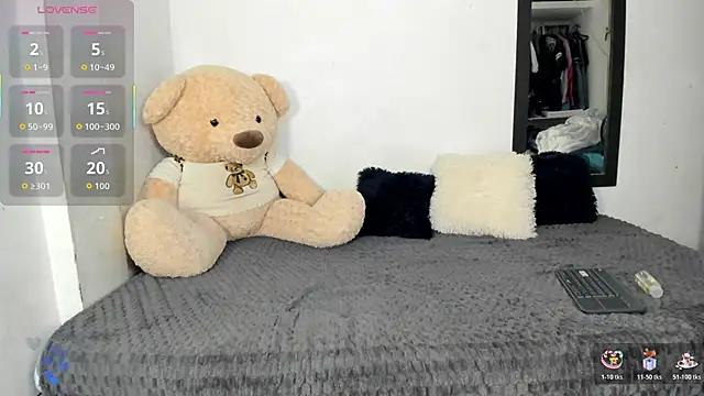 LittleParker online show from November 8, 2025, 1:22 pm