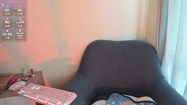 Snapshot of lovely__martina chatting on September 24, 2025, 9:29 pm lovely  martina online show from September 24, 2025, 9:29 pm